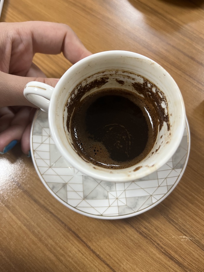Kimler öğlen kahvesi içti?