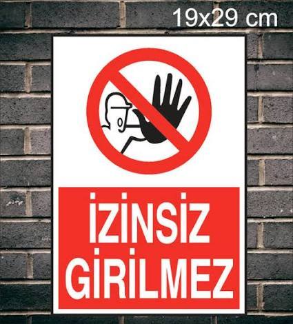 Kalbinde bi tabela olsa ne yazardı?