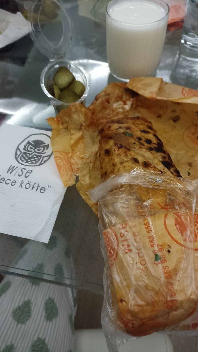 Gece gece misafirle köfte gömmek normal mi, siz böyle kaçamaklar yapıyor musunuz?