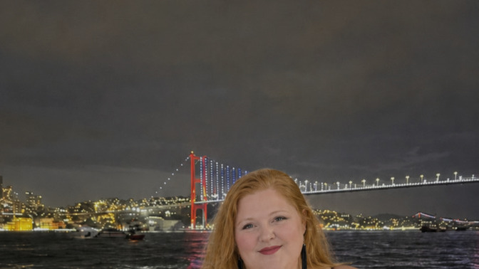 Bu kombinimi İstanbul'da konsere giderken giymiştim Beğendiniz mi?