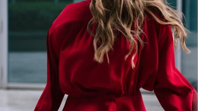 Sizce Hadise güzel giyiniyor mu?