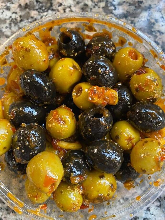 Siyah zeytin mi, yeşil zeytin mi?