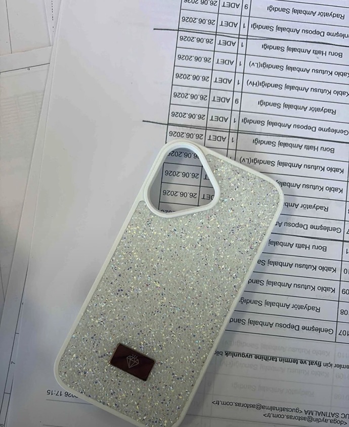 Hangi telefon kılıfım güzel?
