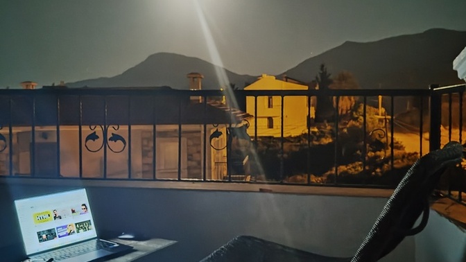 Baba şu ortamda sizce hangi şarkı dinlenir?