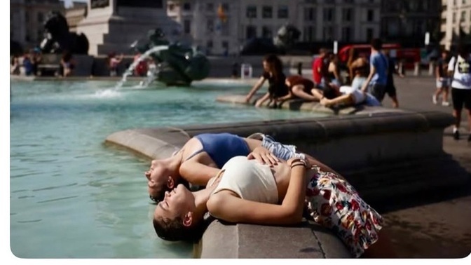 Avrupa eriyorr 🥵🥵 Bulundugunuz sehirde sıcaklık kac derece 🌡?