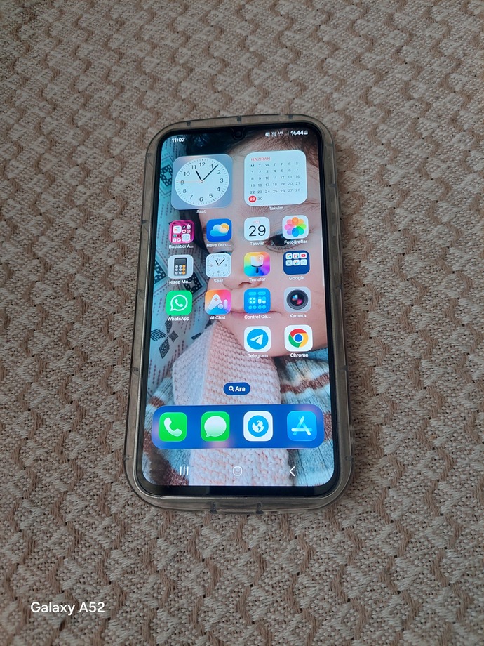 Samsung A52 mi Samsung A34 mü, hangisini almak ve kullanmak daha mantıklı?