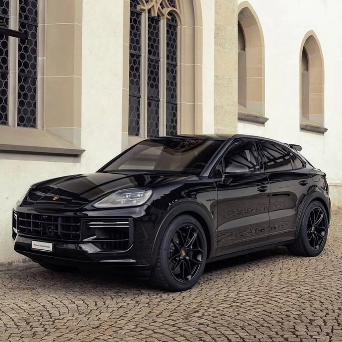 Bmw x5(2026) mi kullanırsın Porsche Cayenne (2025) mi?