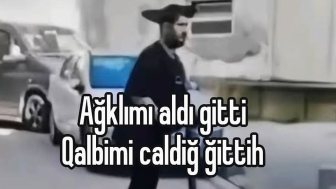 Sevgiliniz olduğunda baş harfini biyografinize yazar mısınız?