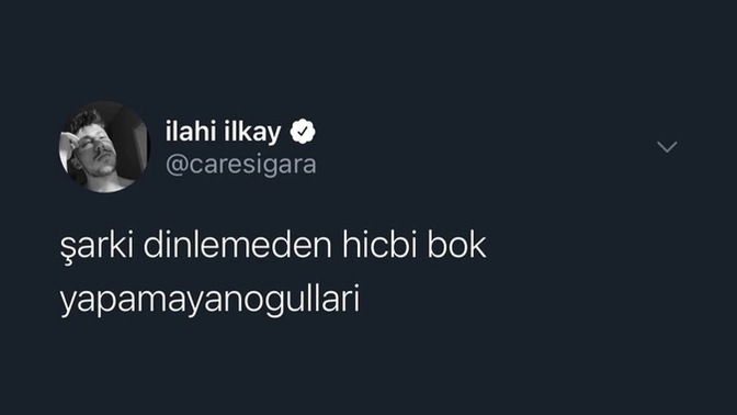 Modunu yansıtan bir şarkı bırakır mısın?