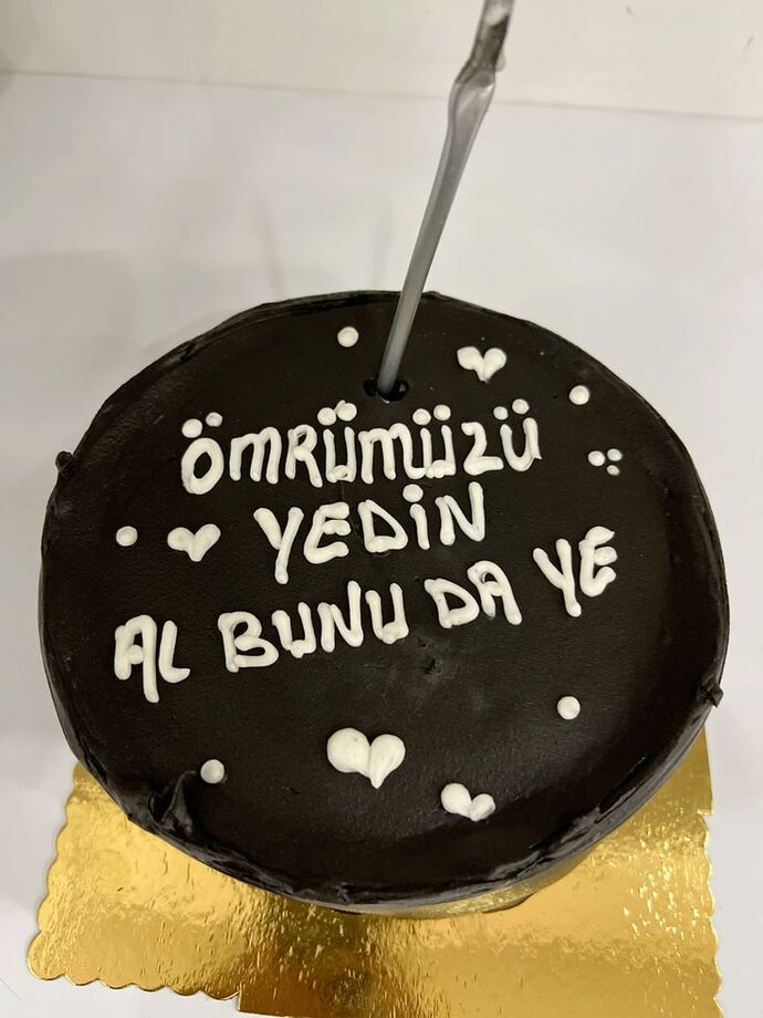 Bilin baqalım bugün kimin doğum günüsü 🎂✨️🎈🎈?