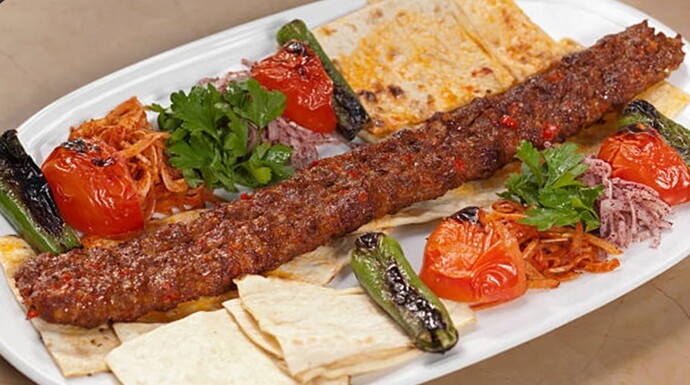 Kebabın yanına pilav verilir mi verilmez mi?