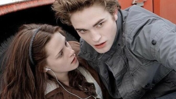 Vampir günlükleri! Edward ve Bella aşkı gerçek miydi?