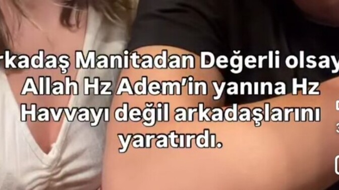 Sevgiliniz ve arkadaşınız arasında kaldığınız oluyor mu?