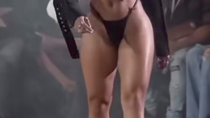 Kalın bacaklılar modellik yapamaz mı, vücut tipi model olmaya engel mi?