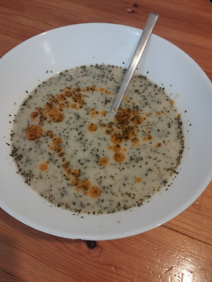 Yayla çorbasının içine sarımsak ekliyor musunuz?