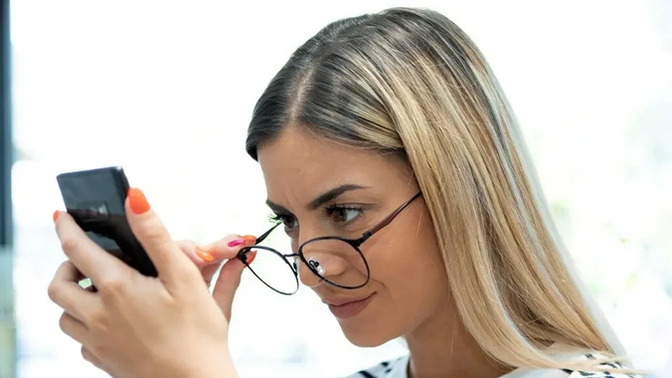 Biriyle konuşmaya başlamadan önce onu stalklar mısınız?