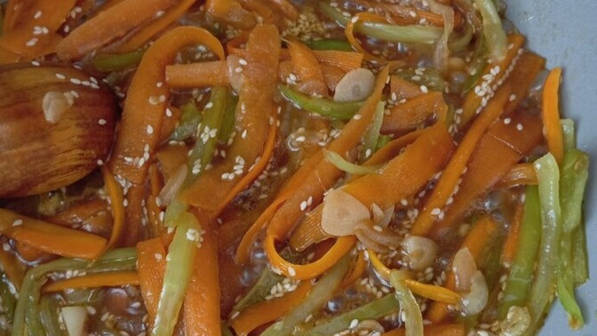 Soya soslu sebzeli spagetti denediniz mi?