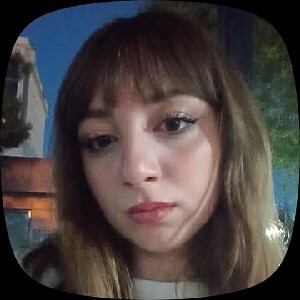 Kızlar burnum kemerli, önden gerçekten büyük mü duruyor sizce?
