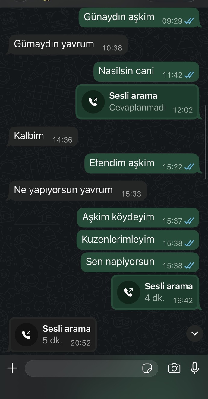 Benimle zorla mi konuşuyor bana mi öyle geliyor?