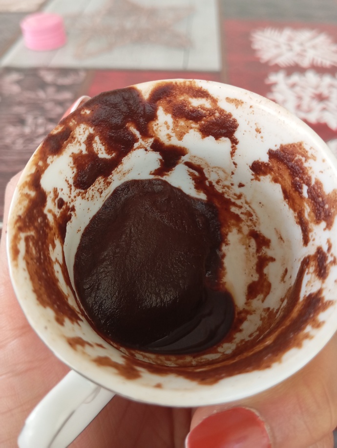 Faldan iyi anlayanlar bir bakıp yorumlayabilir mi, falıma ne çıkmış olabilir?