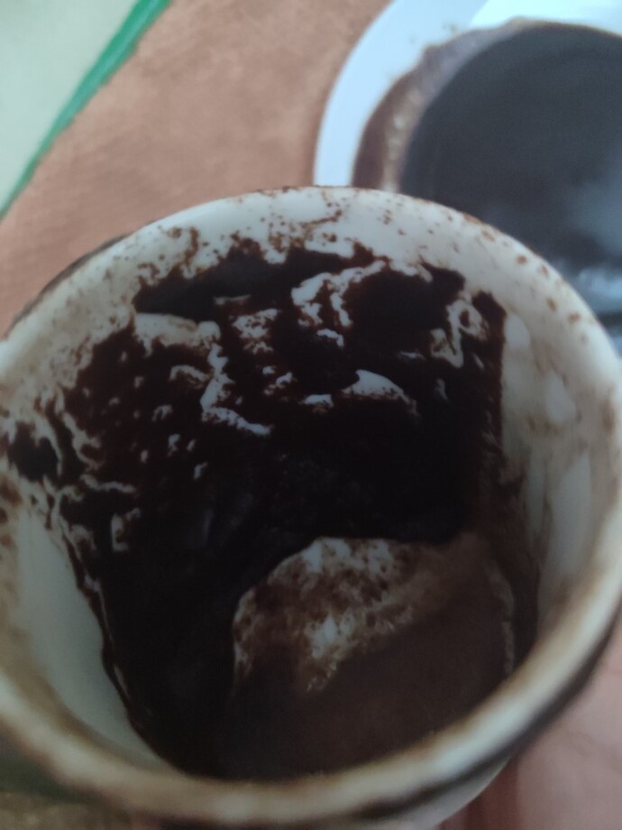 Kahve falı bakar mısın?