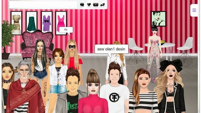 Stardoll oynar mıydınız?