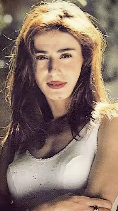 Geceye bir Yıldız Tilbe bırakalım ?