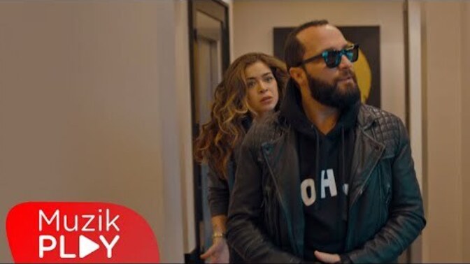 şu an hangi şarkıyı dinliyorsunuz kim bana şarkı armağan etmek isterr?