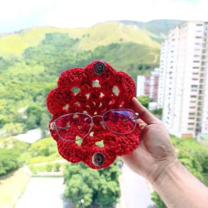 El örgüsü gözlük kılıfı modelleri sizce güzel mi beğeniyor musunuz?
