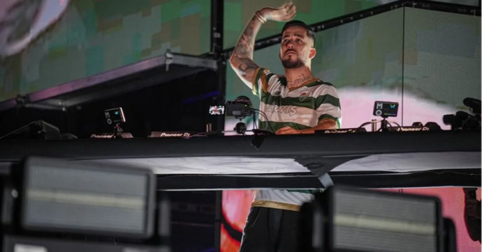 DJ konserlerine gitmek gerçekten saçma mı yoksa düşündüğümden daha mı eğlenceli geçiyor?