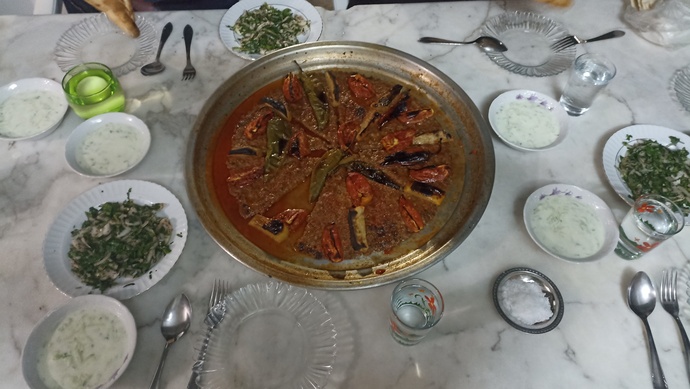 Tepsi kebabı sever misiniz, Antakya usulü tepsi kebabı nasıl olmalı?