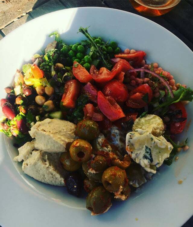 Vegan olarak bir günde ne yedim, örnek günlük vegan beslenme menüm nasıl?