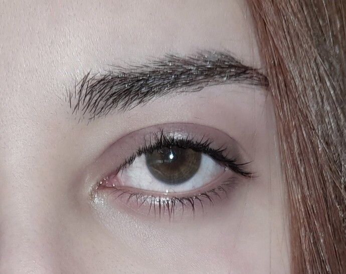 Göz rengim ne sizce?