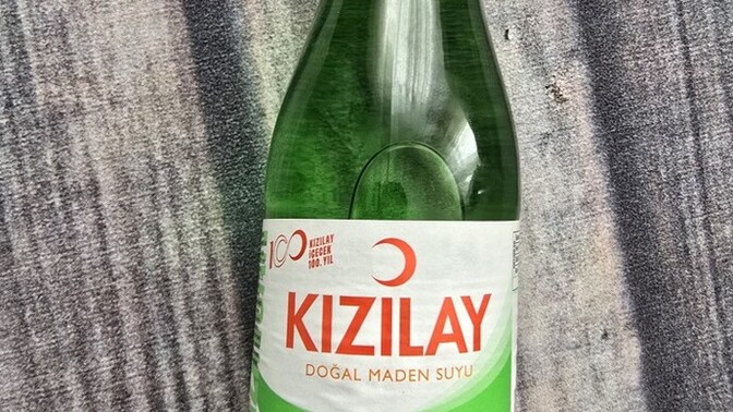Maden suyu sever misiniz sade mi aromalı mi tercih edersiniz?