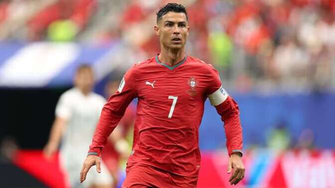Ronaldo Dünya Kupasına veda etti! Ne düşünüyorsunuz?