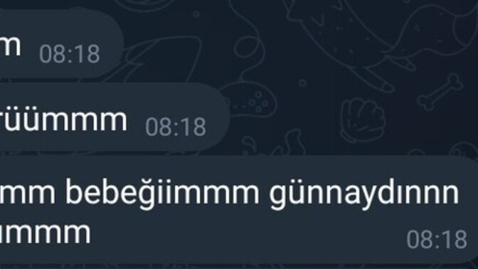Günaydın mesajı almayı beklediğiniz özel biri var mı?