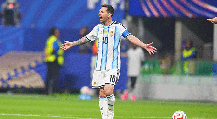 Messi Çeyrek Finalde! Ne düşünüyorsunuz?