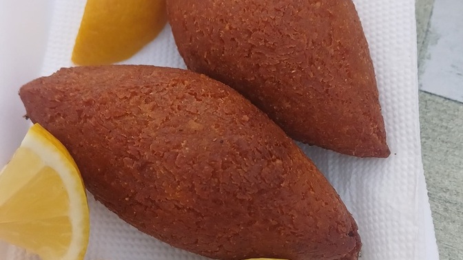 İçli köfteyi nasıl daha çok seviyorsun, kızartma mı haşlama mı?