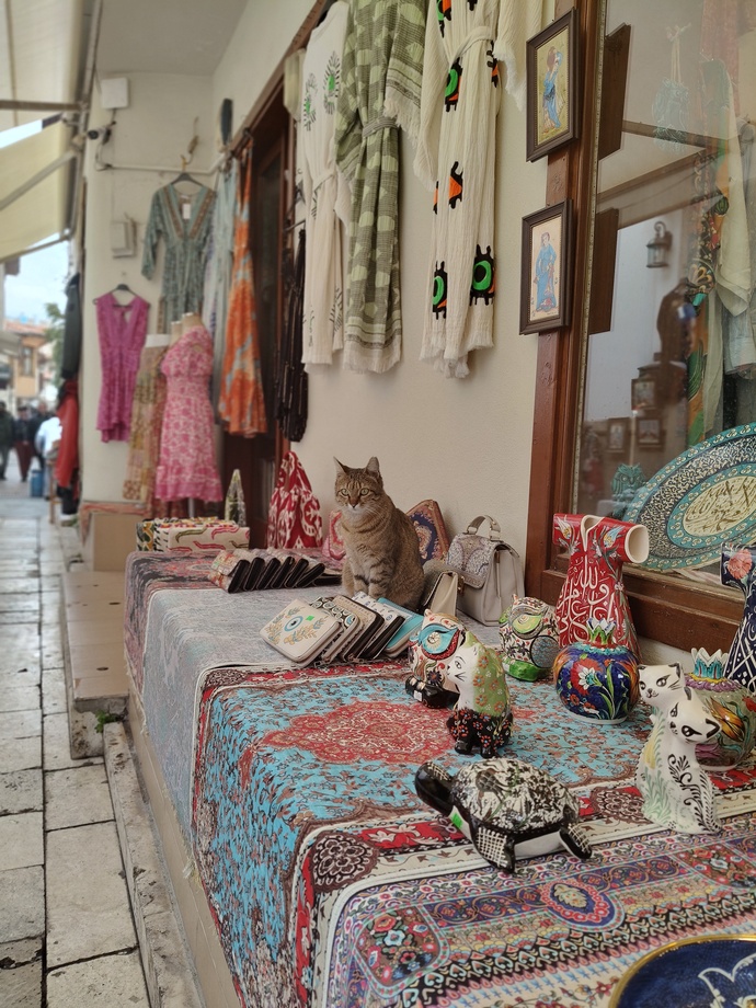 filtre cart cırt yok. Hepsi doğaçlama daha var da bilgisayarda. İki dk boş muhabbeti bırakıp geliyor sanat eserini izleyin