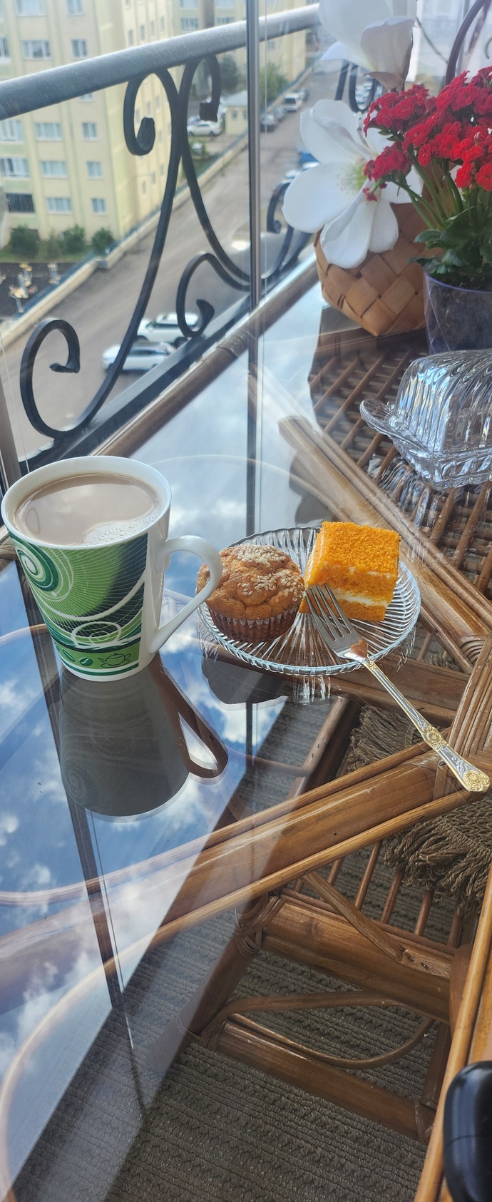 Sabah kahveleri hazır ☕️☕️. Kimler kahve ister bakimm?