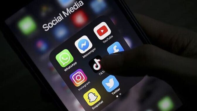 Mobilde Tiktok mu, instagram mi, YouTube mi?