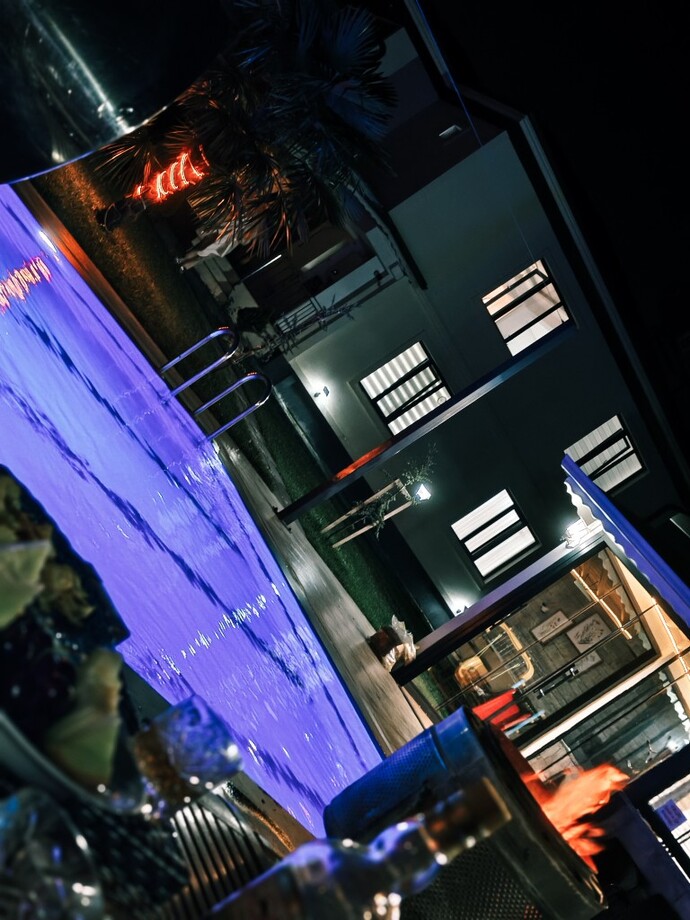 Kiminle bir rakı sofrasında uzun uzun konuşmak istersiniz?