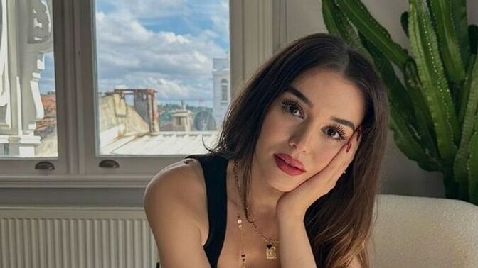 Sadece iki makyaj malzemesi kullanacak olsanız hangilerini seçerdiniz?