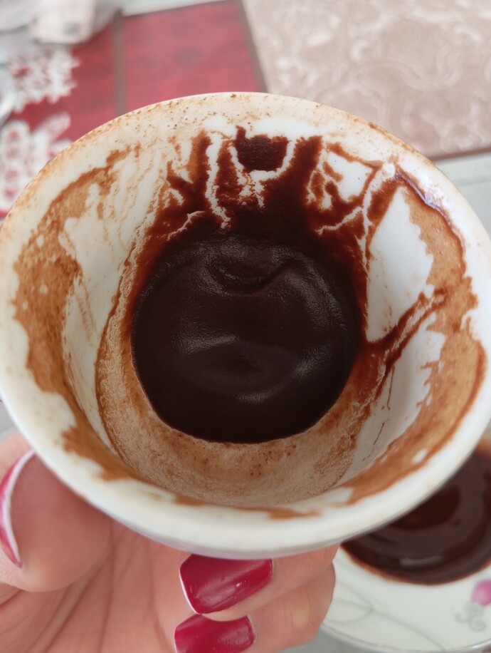 Kahve falımda neler görünüyor, ne anlama geliyor sizce?