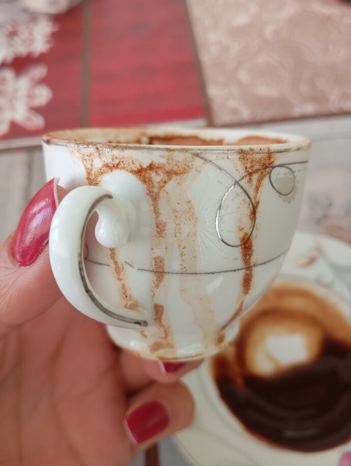 Kahve falımda neler görünüyor, ne anlama geliyor sizce?