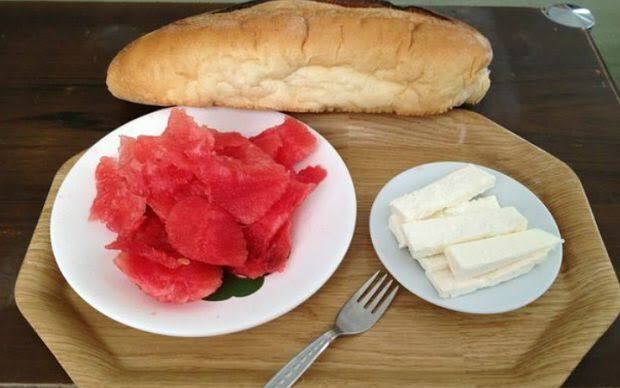 Karpuz peynir ekmek üçlüsünü kimler seviyor?