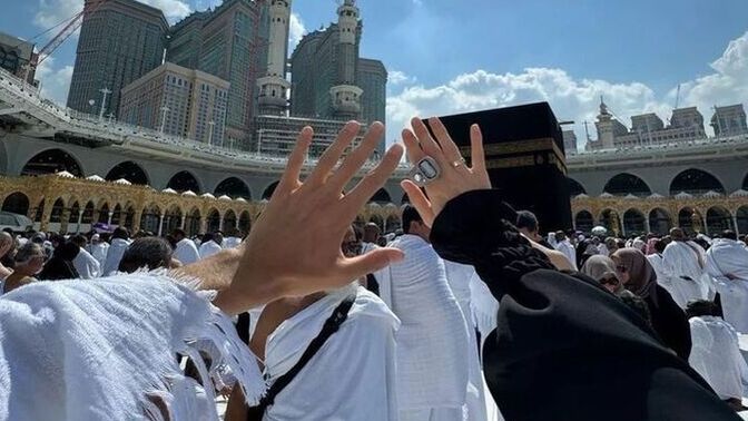 Umreye gitmek gibi bi hayaliniz var mı?
