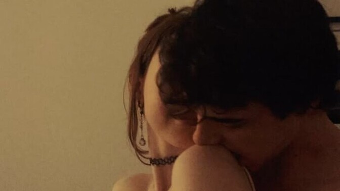 İnsan daha önce hiç sarılmadığı birine sarılmayı özler mi?