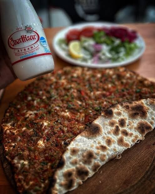 Şu saatte gelen lahmacuna hayır diyebilir misin?