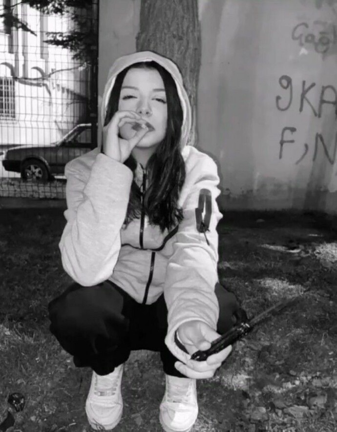 Keko kızlar çok çekici, güzel, tatlı ve aşık olunası değiller mi?